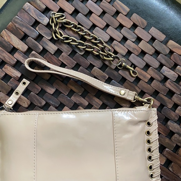 Handbag - Picture 6 of 8